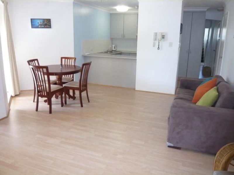 Palm Beach Holiday Resort Голд-Кост Номер фото